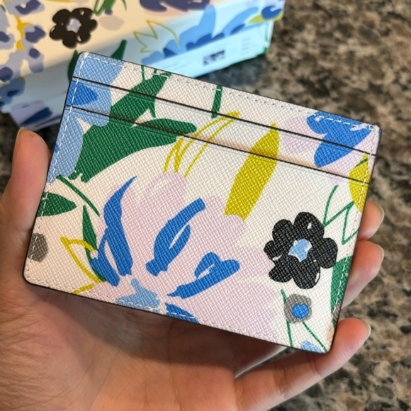 Kate Spade Blue and Yellow Floral Card Holder (NWT) - Picture 4 of 6